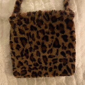 Leopard Print Faux Fur Shoulder Bag